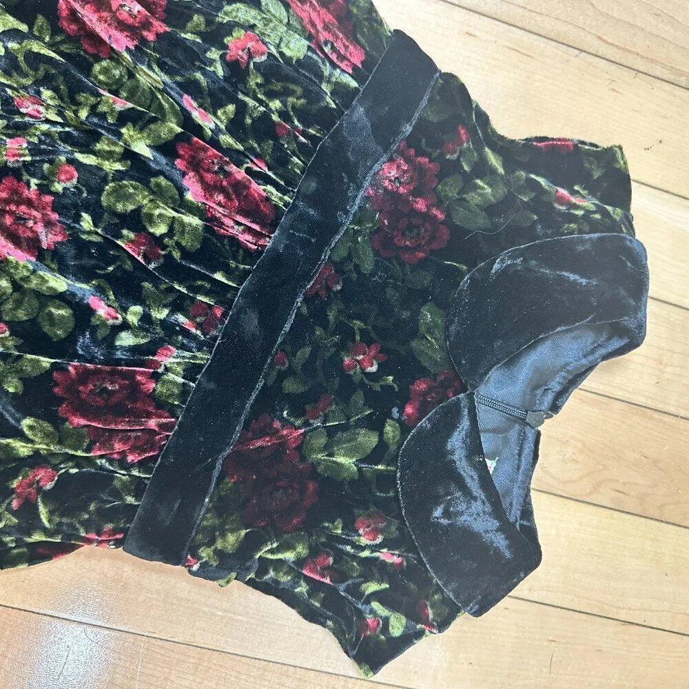 GYMBOREE Red Black Green Velvet Floral Lined Dress Size 18-24 months